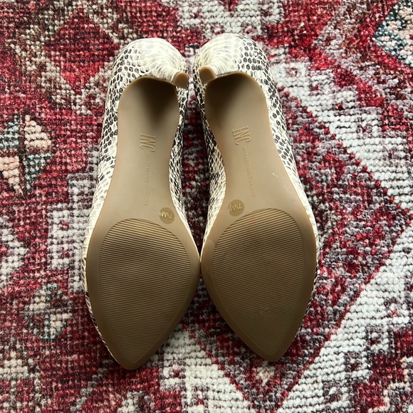 NEW INC International Concepts python print heels / pumps, size 7.5M - Picture 3 of 8